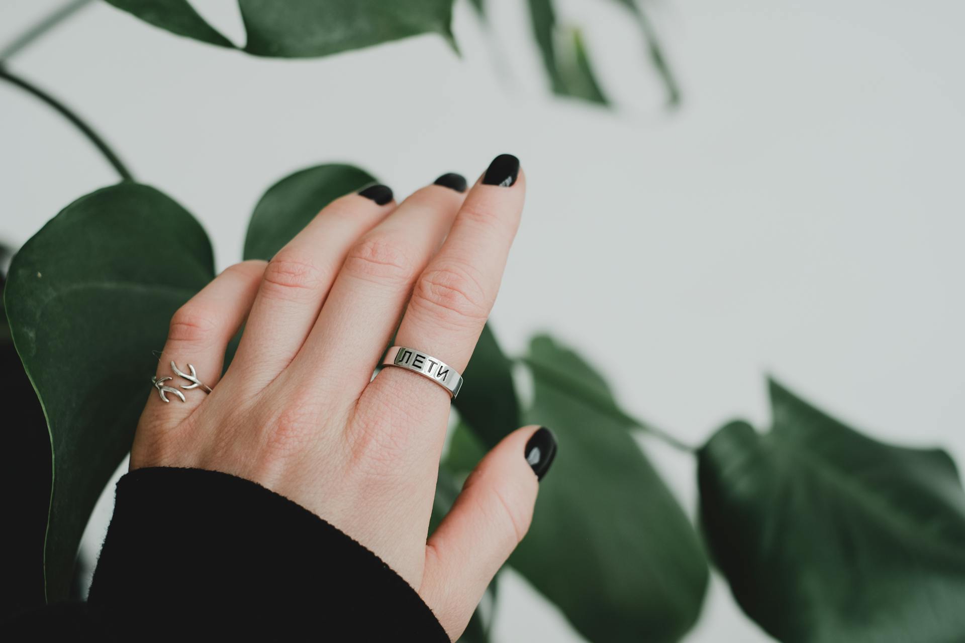 10 Nail Art Ideas To Slay With Your Black Dress