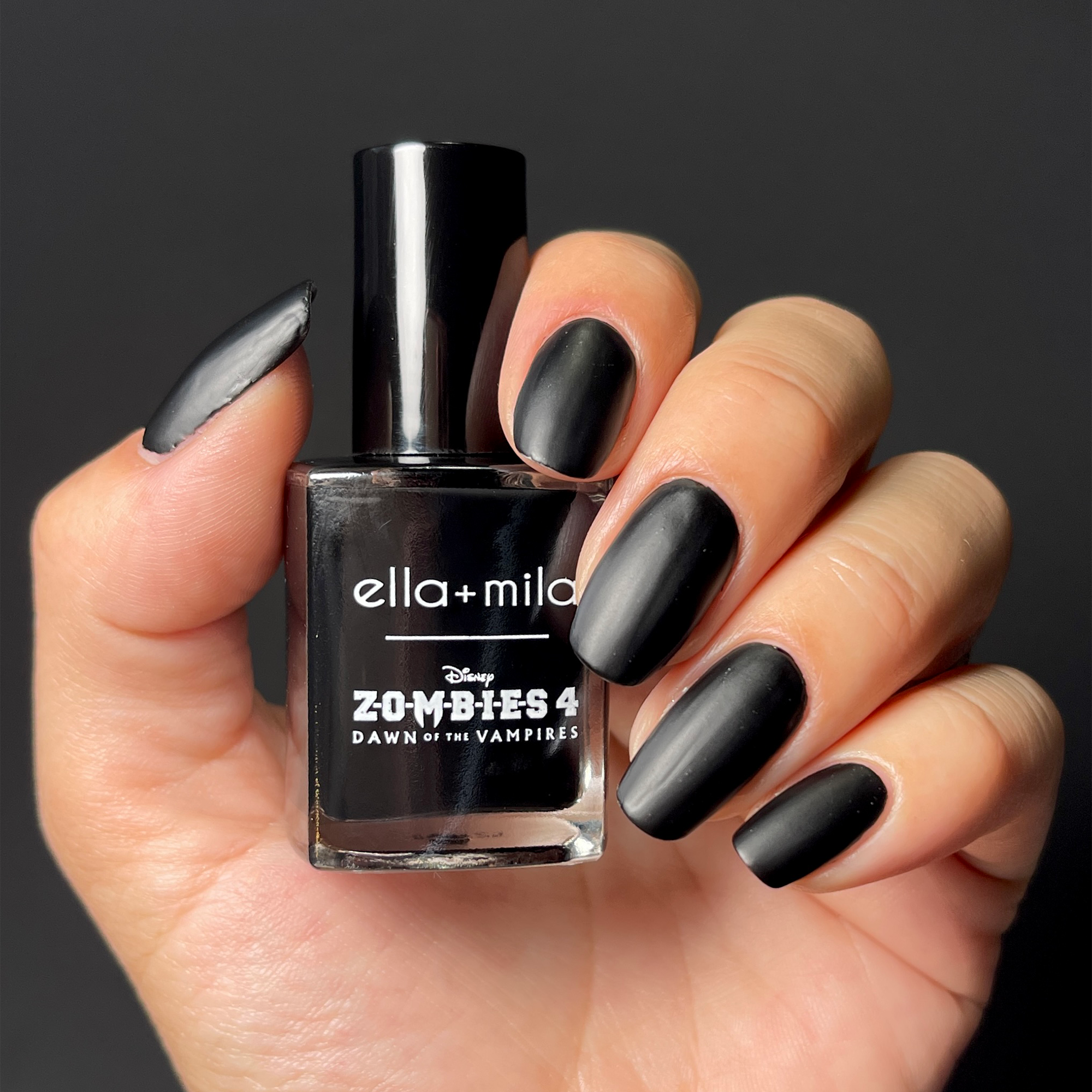 ZOMBIES 4 | Disney ZOMBIES Day & Night Set