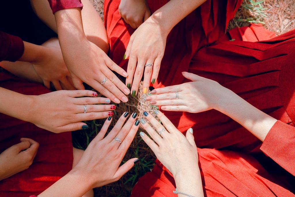 Nail Your Fall Look – 10 Trendy Nail Polish Colors for This Season