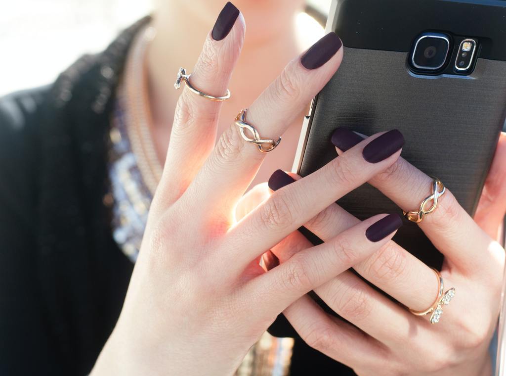 Luxurious, long-lasting nails without the toxic chemicals.
