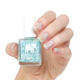 Best Nail Colors for a Blue Dress | Ella Mila - ella+mila Best Nail Colors for a Blue Dress | Ella Mila - ella+mila